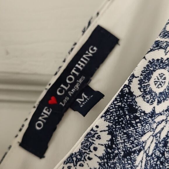 One Clothing blue white summer short romper Sz M - Picture 4 of 5